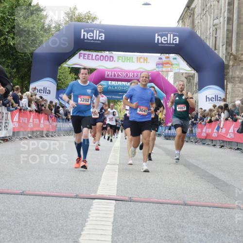06.09.2026 - CURREX Alsterlauf Yannick Fuchs http://msf.ph/oto/10152675 06.09.2026 09:51:50 Ziel 2542, 3041, 3202, 3465, 4200, 4267, 4268, 4332, 4333, 4427, 4667, 4729, 4845, 5621, 5882, 6023, 6453, 8332 meine-sportfotos.de