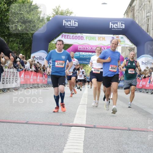 06.09.2026 - CURREX Alsterlauf Yannick Fuchs http://msf.ph/oto/10152704 06.09.2026 09:51:50 Ziel 2542, 3041, 3202, 3465, 4200, 4267, 4268, 4332, 4333, 4427, 4667, 4729, 4845, 5621, 5882, 6023, 6453, 8332 meine-sportfotos.de