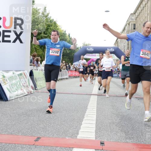 06.09.2026 - CURREX Alsterlauf Yannick Fuchs http://msf.ph/oto/10152852 06.09.2026 09:51:52 Ziel 2002, 2542, 3041, 3202, 3465, 4200, 4267, 4268, 4332, 4333, 4667, 4845, 5621, 5882, 6023 meine-sportfotos.de
