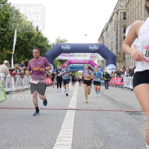 06.09.2026 - CURREX Alsterlauf Yannick Fuchs http://msf.ph/oto/10153463 06.09.2026 09:52:02 Ziel 2002, 2719, 3975, 4250, 4332, 4333, 4742, 5321, 5862, 5881, 5882, 6092, 6206, 8280 meine-sportfotos.de