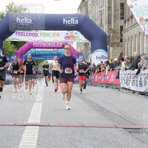 06.09.2026 - CURREX Alsterlauf Yannick Fuchs http://msf.ph/oto/10153915 06.09.2026 09:52:07 Ziel 2118, 2284, 3301, 3789, 3839, 3975, 4250, 4462, 4567, 5321, 5862, 5881, 6092, 6206, 8071, 8280 meine-sportfotos.de