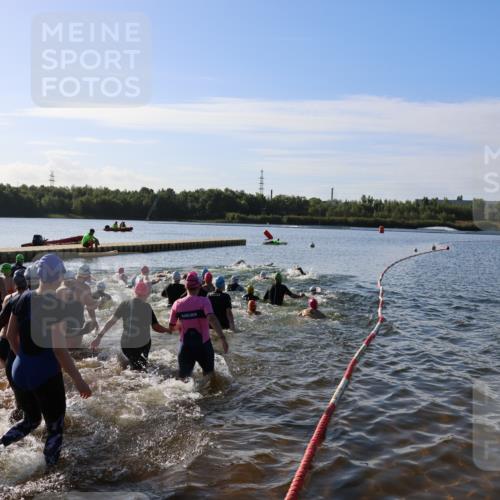 06.09.2026 - 20. Norderstedt Triathlon Andreas Tolksdorf http://msf.ph/oto/10154139 06.09.2026 10:00:10 Schwimmen 1200 meine-sportfotos.de