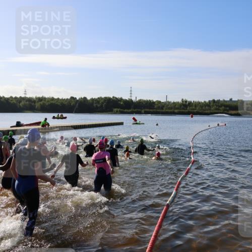 06.09.2026 - 20. Norderstedt Triathlon Andreas Tolksdorf http://msf.ph/oto/10154140 06.09.2026 10:00:10 Schwimmen 1200 meine-sportfotos.de
