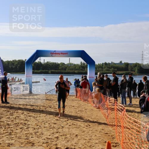 06.09.2026 - 20. Norderstedt Triathlon Andreas Tolksdorf http://msf.ph/oto/10154147 06.09.2026 10:03:45 Schwimmen 1500, 1502 meine-sportfotos.de