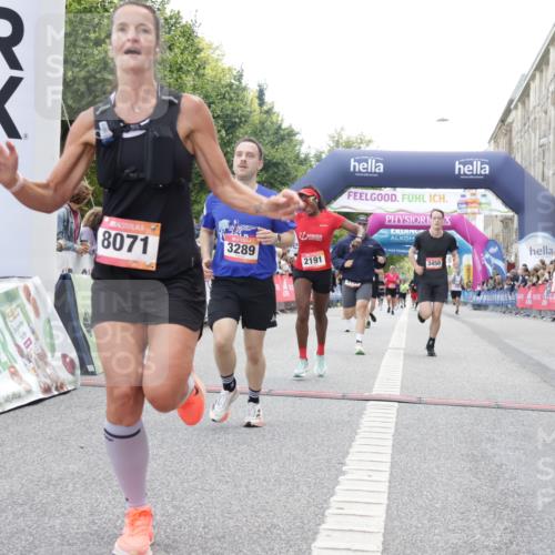 06.09.2026 - CURREX Alsterlauf Yannick Fuchs http://msf.ph/oto/10154178 06.09.2026 09:52:14 Ziel 2118, 2191, 2284, 2758, 3289, 3301, 3450, 3789, 3839, 3975, 4462, 4567, 5129, 5287, 8071 meine-sportfotos.de