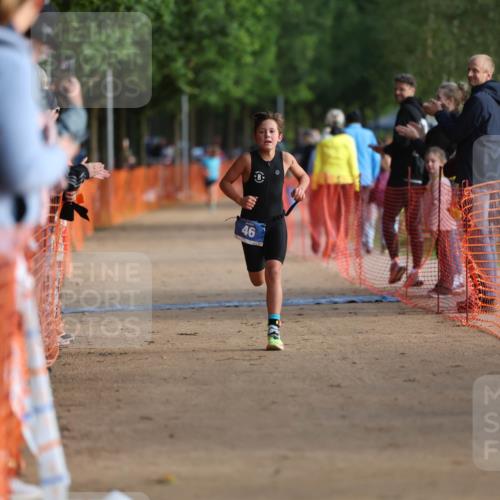 06.09.2026 - 20. Norderstedt Triathlon Mo-Foto http://msf.ph/oto/10154194 06.09.2026 09:08:53 Laufen  meine-sportfotos.de