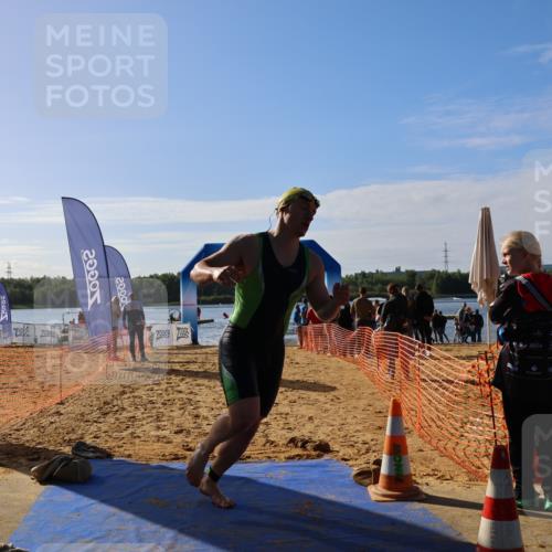 06.09.2026 - 20. Norderstedt Triathlon Andreas Tolksdorf http://msf.ph/oto/10154200 06.09.2026 10:04:35 Schwimmen 1230 meine-sportfotos.de