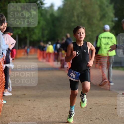 06.09.2026 - 20. Norderstedt Triathlon Mo-Foto http://msf.ph/oto/10154218 06.09.2026 09:08:56 Laufen 46, 34 meine-sportfotos.de
