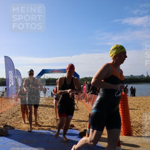 06.09.2026 - 20. Norderstedt Triathlon Andreas Tolksdorf http://msf.ph/oto/10154276 06.09.2026 10:05:03 Schwimmen 1201, 1205, 1214, 1217, 1233, 1489, 1494, 1501 meine-sportfotos.de