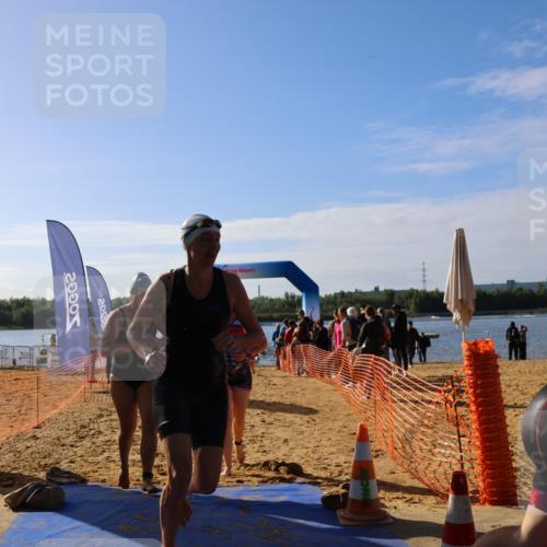 06.09.2026 - 20. Norderstedt Triathlon Andreas Tolksdorf http://msf.ph/oto/10154289 06.09.2026 10:05:03 Schwimmen 1201, 1205, 1214, 1217, 1233, 1489, 1494, 1501 meine-sportfotos.de