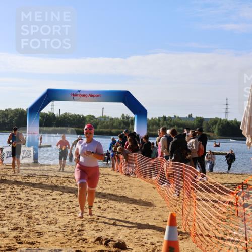 06.09.2026 - 20. Norderstedt Triathlon Andreas Tolksdorf http://msf.ph/oto/10154318 06.09.2026 10:05:08 Schwimmen 1201, 1205, 1214, 1217, 1233, 1489, 1494, 1501, 1503 meine-sportfotos.de