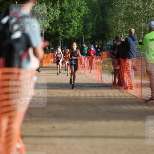 06.09.2026 - 20. Norderstedt Triathlon Mo-Foto http://msf.ph/oto/10154328 06.09.2026 09:09:30 Laufen 1, 2, 3, 31, 32, 33 meine-sportfotos.de
