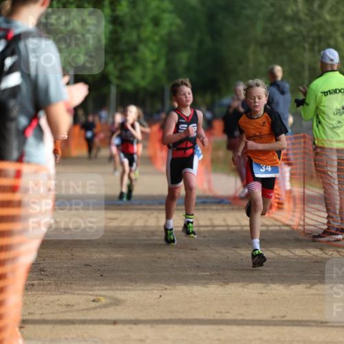 06.09.2026 - 20. Norderstedt Triathlon Mo-Foto http://msf.ph/oto/10154363 06.09.2026 09:09:37 Laufen 34, 2, 41 meine-sportfotos.de