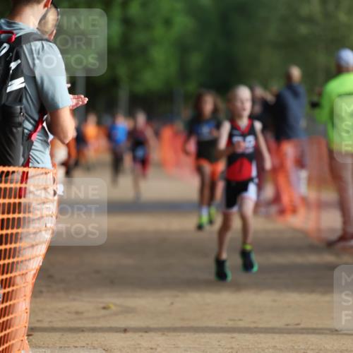 06.09.2026 - 20. Norderstedt Triathlon Mo-Foto http://msf.ph/oto/10154384 06.09.2026 09:09:42 Laufen 10, 41 meine-sportfotos.de