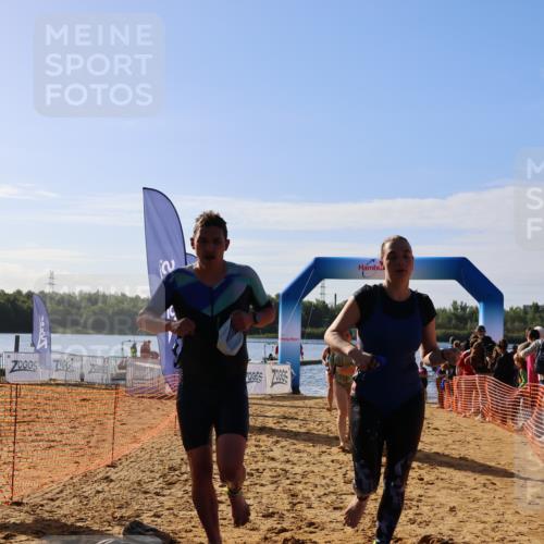 06.09.2026 - 20. Norderstedt Triathlon Andreas Tolksdorf http://msf.ph/oto/10154391 06.09.2026 10:05:24 Schwimmen 1193, 1227, 1234, 1498, 1510 meine-sportfotos.de