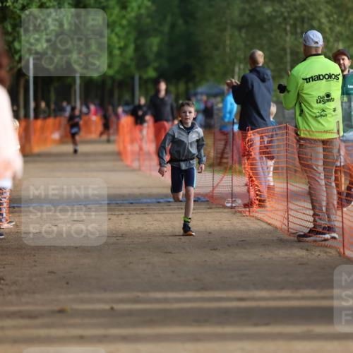 06.09.2026 - 20. Norderstedt Triathlon Mo-Foto http://msf.ph/oto/10154452 06.09.2026 09:10:04 Laufen 5, 11, 19, 24, 37 meine-sportfotos.de