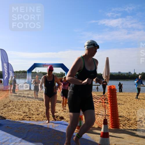 06.09.2026 - 20. Norderstedt Triathlon Andreas Tolksdorf http://msf.ph/oto/10154472 06.09.2026 10:05:37 Schwimmen 1194, 1232, 1507, 1508, 1510 meine-sportfotos.de