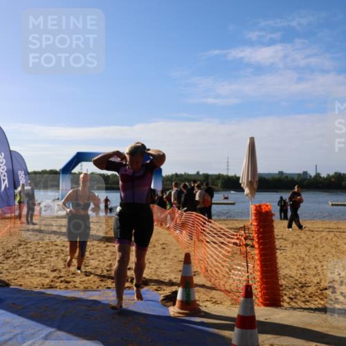 06.09.2026 - 20. Norderstedt Triathlon Andreas Tolksdorf http://msf.ph/oto/10154498 06.09.2026 10:05:39 Schwimmen 1194, 1232, 1507, 1508 meine-sportfotos.de