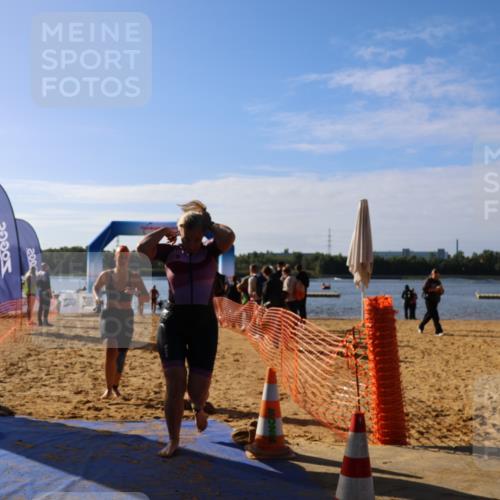 06.09.2026 - 20. Norderstedt Triathlon Andreas Tolksdorf http://msf.ph/oto/10154501 06.09.2026 10:05:39 Schwimmen 1194, 1232, 1507, 1508 meine-sportfotos.de