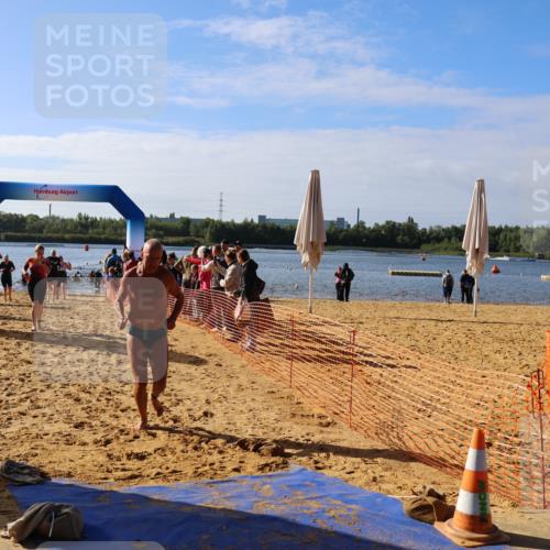06.09.2026 - 20. Norderstedt Triathlon Andreas Tolksdorf http://msf.ph/oto/10154547 06.09.2026 10:05:53 Schwimmen 1195, 1197, 1215, 1223, 1231, 1491, 1511 meine-sportfotos.de