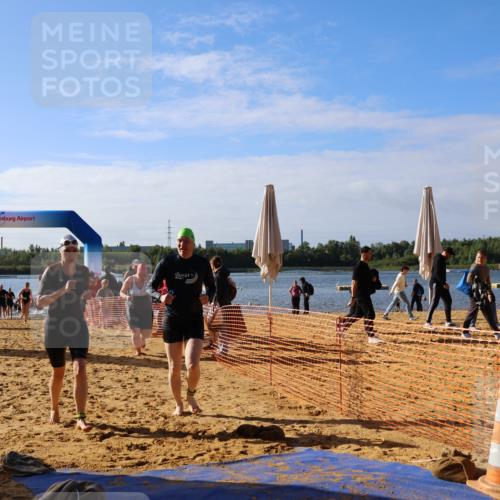 06.09.2026 - 20. Norderstedt Triathlon Andreas Tolksdorf http://msf.ph/oto/10154565 06.09.2026 10:06:00 Schwimmen 1195, 1197, 1215, 1223, 1491, 1504 meine-sportfotos.de