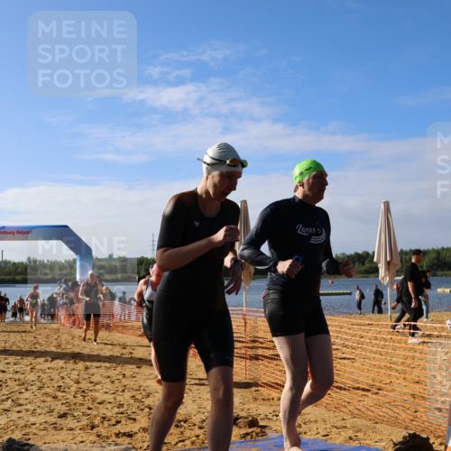 06.09.2026 - 20. Norderstedt Triathlon Andreas Tolksdorf http://msf.ph/oto/10154573 06.09.2026 10:06:01 Schwimmen 1195, 1197, 1215, 1223, 1491, 1504 meine-sportfotos.de