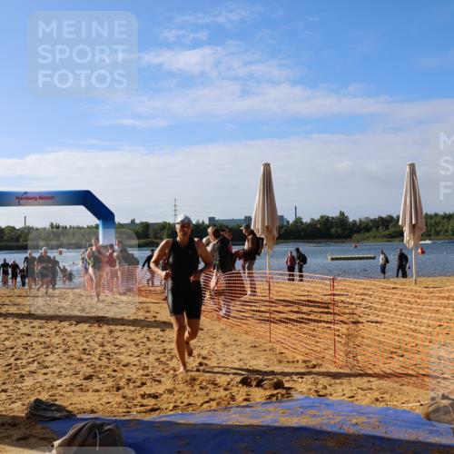 06.09.2026 - 20. Norderstedt Triathlon Andreas Tolksdorf http://msf.ph/oto/10154585 06.09.2026 10:06:04 Schwimmen 1195, 1215, 1219, 1223, 1490, 1491, 1504 meine-sportfotos.de