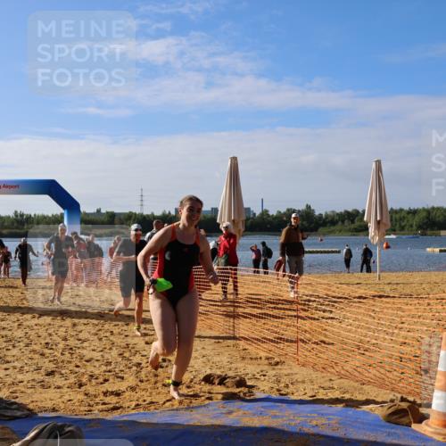 06.09.2026 - 20. Norderstedt Triathlon Andreas Tolksdorf http://msf.ph/oto/10154591 06.09.2026 10:06:09 Schwimmen 1203, 1204, 1208, 1219, 1226, 1490, 1493, 1504 meine-sportfotos.de