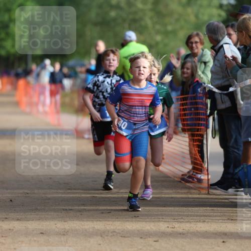 06.09.2026 - 20. Norderstedt Triathlon Mo-Foto http://msf.ph/oto/10154620 06.09.2026 09:10:32 Laufen 8, 12 meine-sportfotos.de