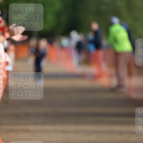 06.09.2026 - 20. Norderstedt Triathlon Mo-Foto http://msf.ph/oto/10154632 06.09.2026 09:10:35 Laufen 1910, 12, 21, 29 meine-sportfotos.de