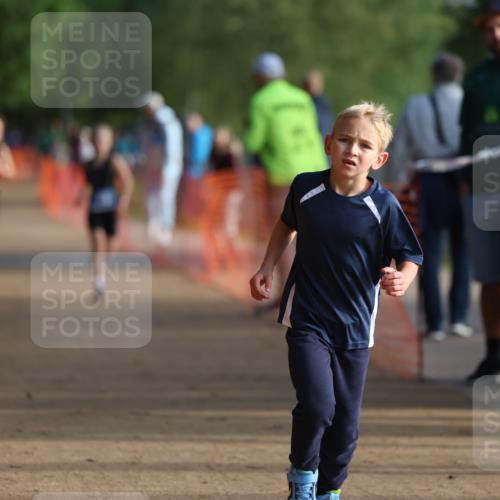 06.09.2026 - 20. Norderstedt Triathlon Mo-Foto http://msf.ph/oto/10154656 06.09.2026 09:10:40 Laufen 12, 21, 29 meine-sportfotos.de