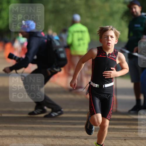 06.09.2026 - 20. Norderstedt Triathlon Mo-Foto http://msf.ph/oto/10154697 06.09.2026 09:10:53 Laufen  meine-sportfotos.de