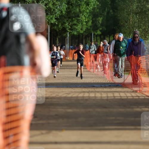 06.09.2026 - 20. Norderstedt Triathlon Mo-Foto http://msf.ph/oto/10154811 06.09.2026 09:11:36 Laufen 39, 44, 47 meine-sportfotos.de
