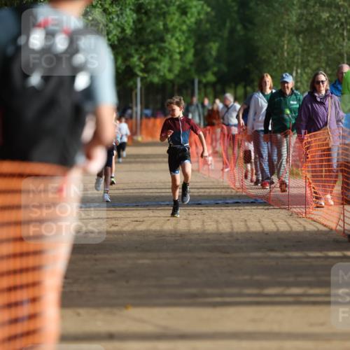06.09.2026 - 20. Norderstedt Triathlon Mo-Foto http://msf.ph/oto/10154829 06.09.2026 09:11:39 Laufen 39, 44, 47 meine-sportfotos.de
