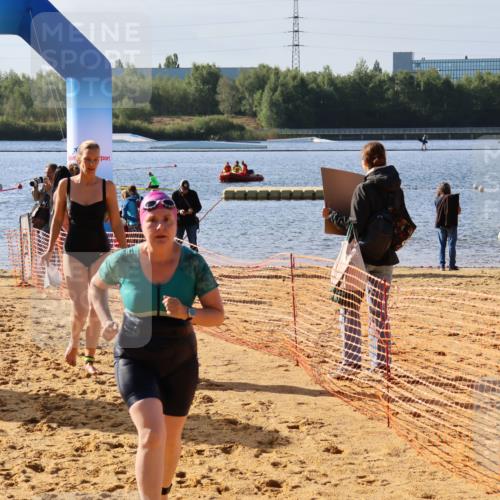 06.09.2026 - 20. Norderstedt Triathlon Andreas Tolksdorf http://msf.ph/oto/10154831 06.09.2026 10:06:32 Schwimmen 1199, 1200, 1236, 1496, 1506, 1509 meine-sportfotos.de
