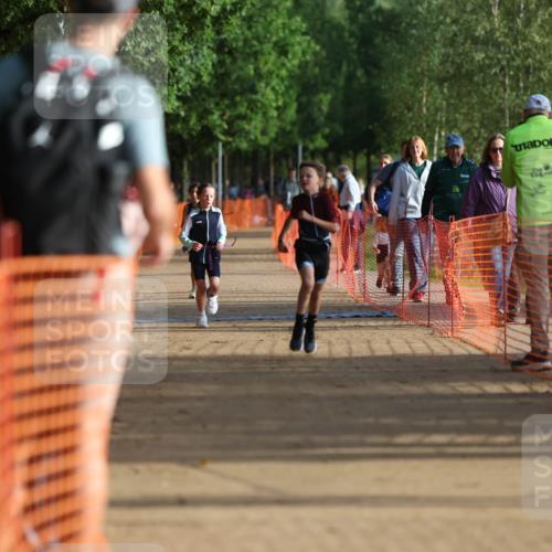 06.09.2026 - 20. Norderstedt Triathlon Mo-Foto http://msf.ph/oto/10154840 06.09.2026 09:11:40 Laufen 39, 44, 47 meine-sportfotos.de