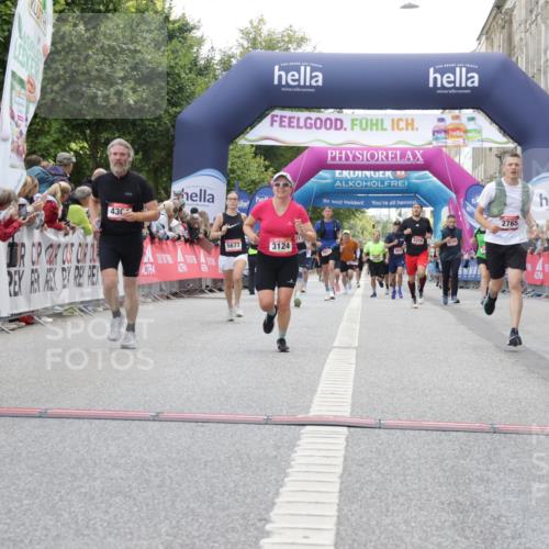 06.09.2026 - CURREX Alsterlauf Yannick Fuchs http://msf.ph/oto/10154856 06.09.2026 09:52:21 Ziel 2191, 2758, 2765, 3124, 3289, 3450, 4301, 5129, 5287, 5677 meine-sportfotos.de