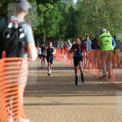 06.09.2026 - 20. Norderstedt Triathlon Mo-Foto http://msf.ph/oto/10154858 06.09.2026 09:11:42 Laufen 39, 44, 47 meine-sportfotos.de