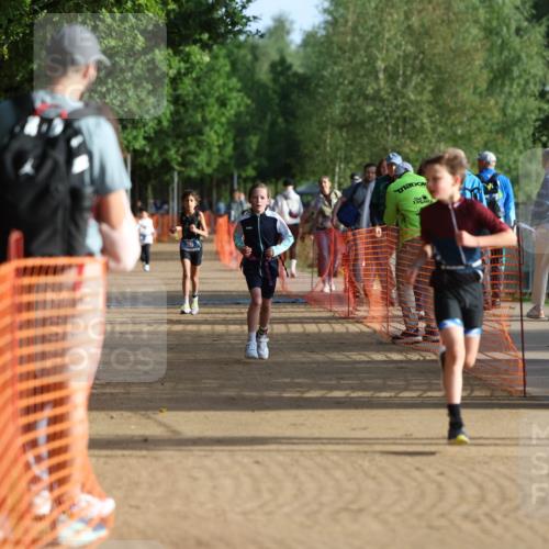 06.09.2026 - 20. Norderstedt Triathlon Mo-Foto http://msf.ph/oto/10154868 06.09.2026 09:11:43 Laufen 39, 44, 47 meine-sportfotos.de
