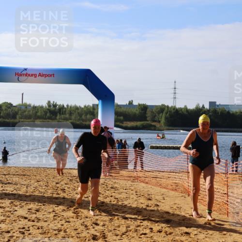 06.09.2026 - 20. Norderstedt Triathlon Andreas Tolksdorf http://msf.ph/oto/10154987 06.09.2026 10:07:01 Schwimmen 1216, 1229, 1237 meine-sportfotos.de