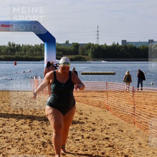 06.09.2026 - 20. Norderstedt Triathlon Andreas Tolksdorf http://msf.ph/oto/10155045 06.09.2026 10:07:11 Schwimmen  meine-sportfotos.de