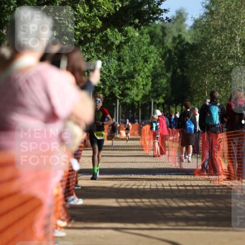 06.09.2026 - 20. Norderstedt Triathlon Mo-Foto http://msf.ph/oto/10155263 06.09.2026 09:40:37 Laufen 653 meine-sportfotos.de