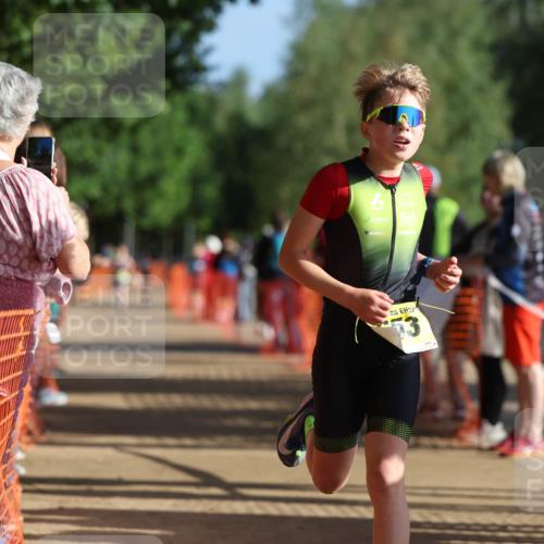 06.09.2026 - 20. Norderstedt Triathlon Mo-Foto http://msf.ph/oto/10155295 06.09.2026 09:40:42 Laufen 3, 622, 664 meine-sportfotos.de