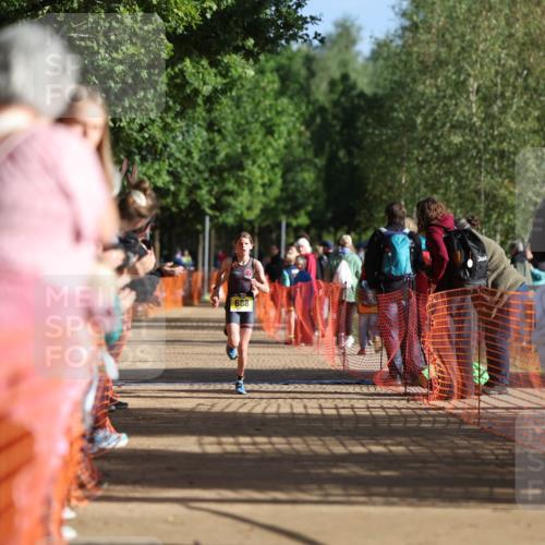 06.09.2026 - 20. Norderstedt Triathlon Mo-Foto http://msf.ph/oto/10155325 06.09.2026 09:40:48 Laufen 602, 622, 664, 665 meine-sportfotos.de