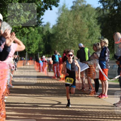 06.09.2026 - 20. Norderstedt Triathlon Mo-Foto http://msf.ph/oto/10155377 06.09.2026 09:40:55 Laufen 626, 602, 613, 613, 622, 664, 665 meine-sportfotos.de