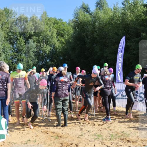 06.09.2026 - 20. Norderstedt Triathlon Andreas Tolksdorf http://msf.ph/oto/10155413 06.09.2026 10:40:23 Schwimmen 1275, 1303, 1310 meine-sportfotos.de