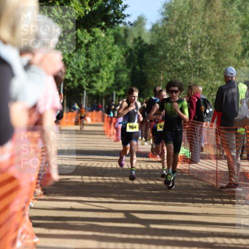 06.09.2026 - 20. Norderstedt Triathlon Mo-Foto http://msf.ph/oto/10155482 06.09.2026 09:41:21 Laufen 664, 66, 651, 657, 657 meine-sportfotos.de