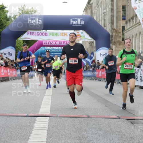 06.09.2026 - CURREX Alsterlauf Yannick Fuchs http://msf.ph/oto/10155613 06.09.2026 09:52:26 Ziel 2495, 2511, 2765, 2970, 3124, 3217, 3316, 4005, 4301, 4643, 4935, 5323, 5454, 5677, 6139 meine-sportfotos.de