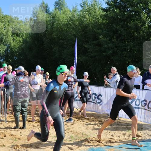 06.09.2026 - 20. Norderstedt Triathlon Andreas Tolksdorf http://msf.ph/oto/10155626 06.09.2026 10:40:44 Schwimmen 159, 170, 1240, 1302, 1323, 1325 meine-sportfotos.de