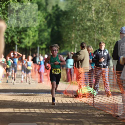 06.09.2026 - 20. Norderstedt Triathlon Mo-Foto http://msf.ph/oto/10155640 06.09.2026 09:41:57 Laufen 657, 631, 649, 661, 676, 676, 677, 685, 693 meine-sportfotos.de